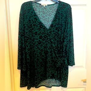 3X wrap style animal print top